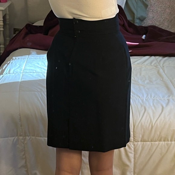 Vintage Black Pencil Skirt - Picture 4 of 10